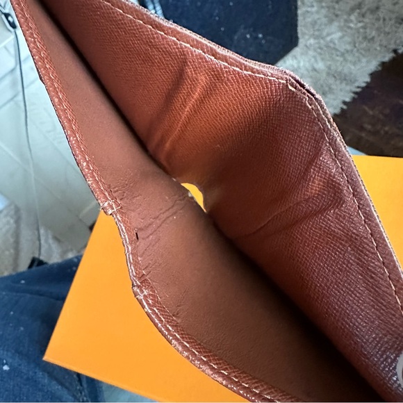 Louis Vuitton Monogram Men’s Wallet CA1300 - Picture 12 of 15